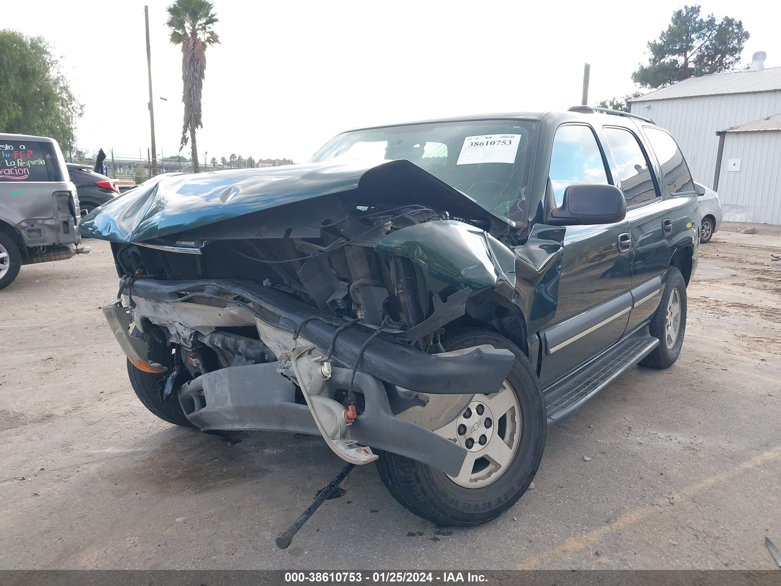 Photo 1 VIN: 1GNEC13V64R162430 - CHEVROLET TAHOE 