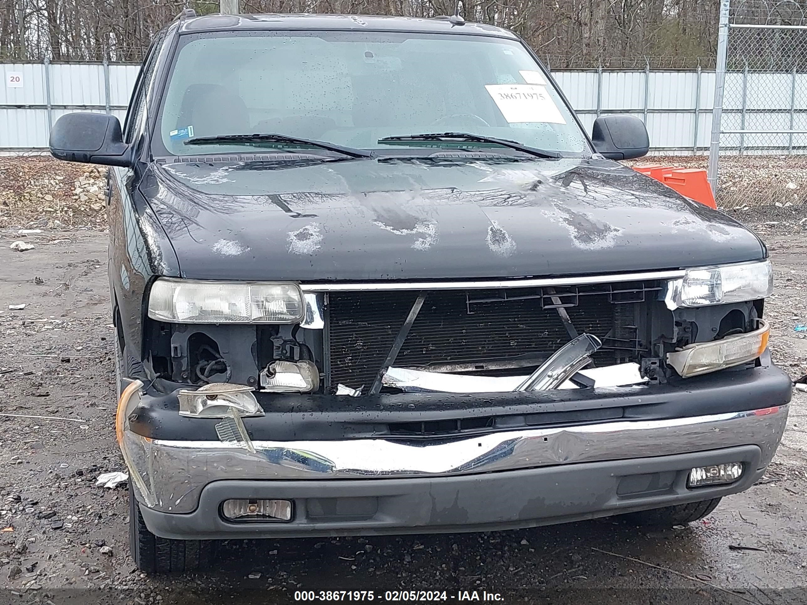 Photo 5 VIN: 1GNEC13V65J142193 - CHEVROLET TAHOE 