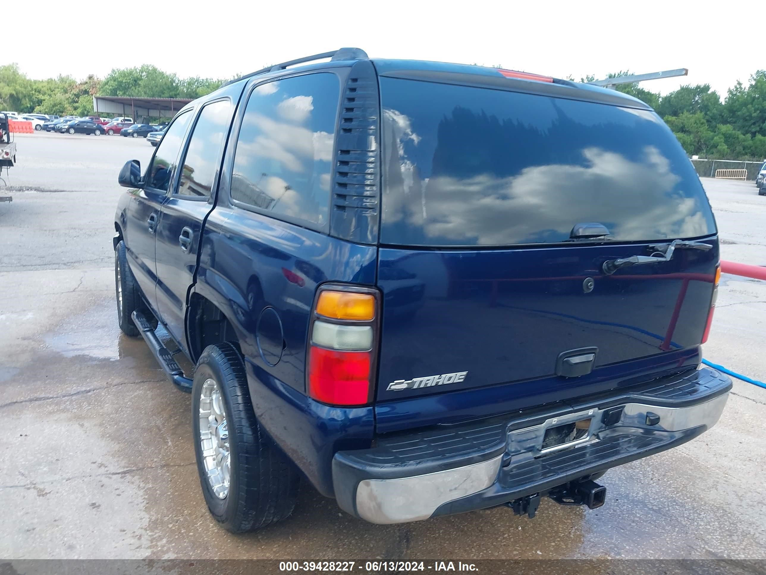 Photo 2 VIN: 1GNEC13V86R140352 - CHEVROLET TAHOE 