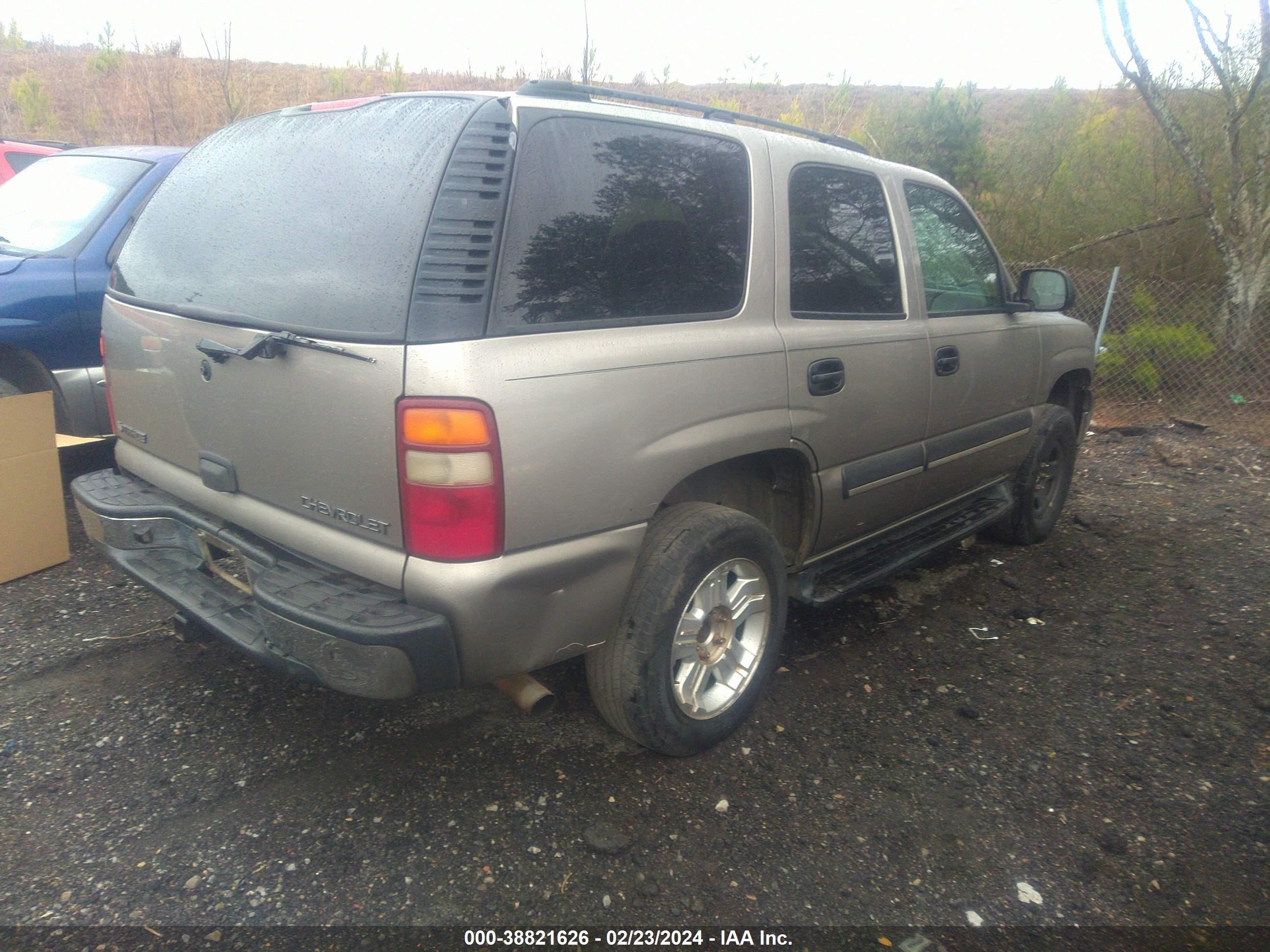 Photo 3 VIN: 1GNEC13V93R119179 - CHEVROLET TAHOE 