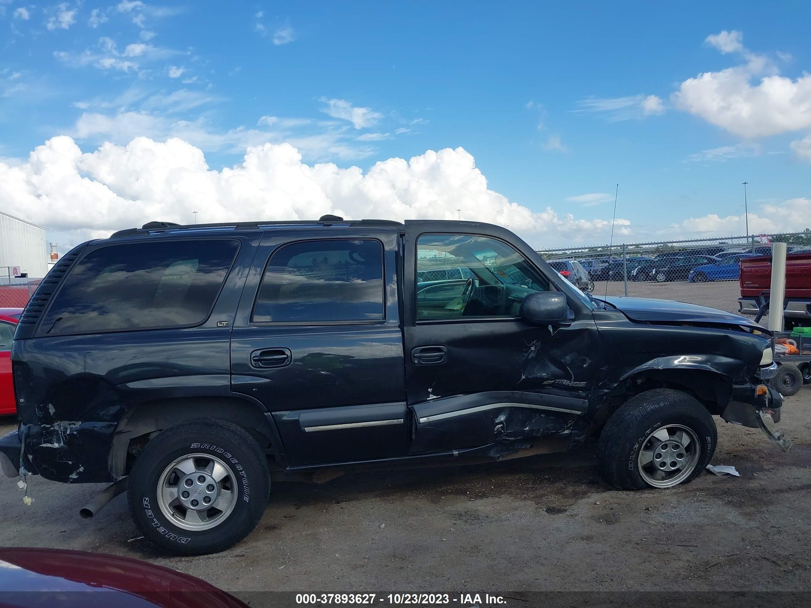 Photo 11 VIN: 1GNEC13Z03R164031 - CHEVROLET TAHOE 