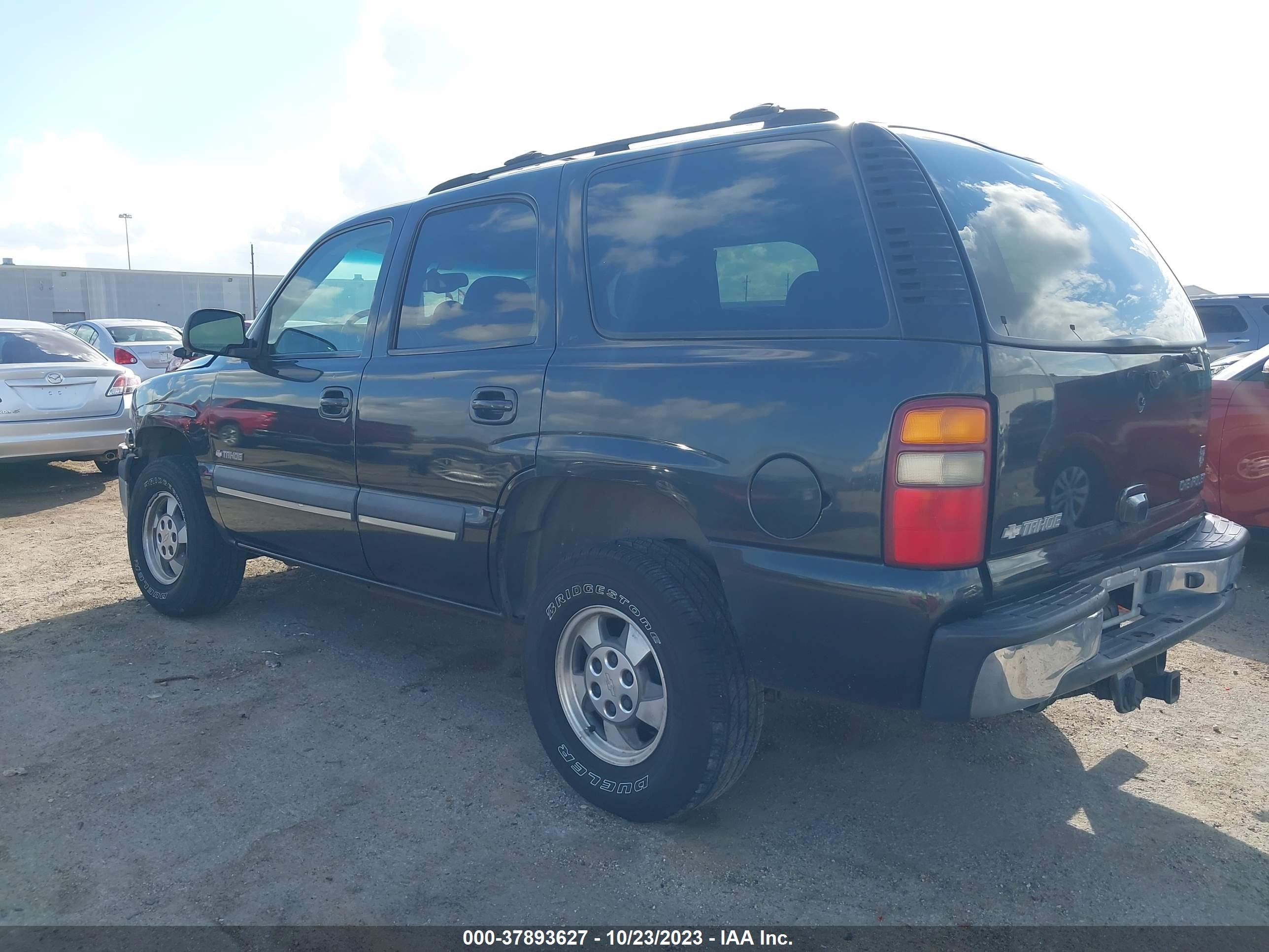 Photo 2 VIN: 1GNEC13Z03R164031 - CHEVROLET TAHOE 