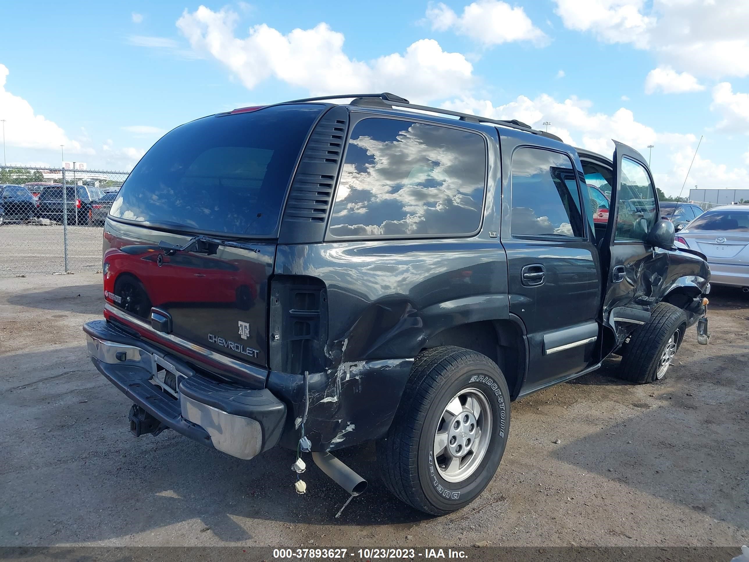 Photo 3 VIN: 1GNEC13Z03R164031 - CHEVROLET TAHOE 