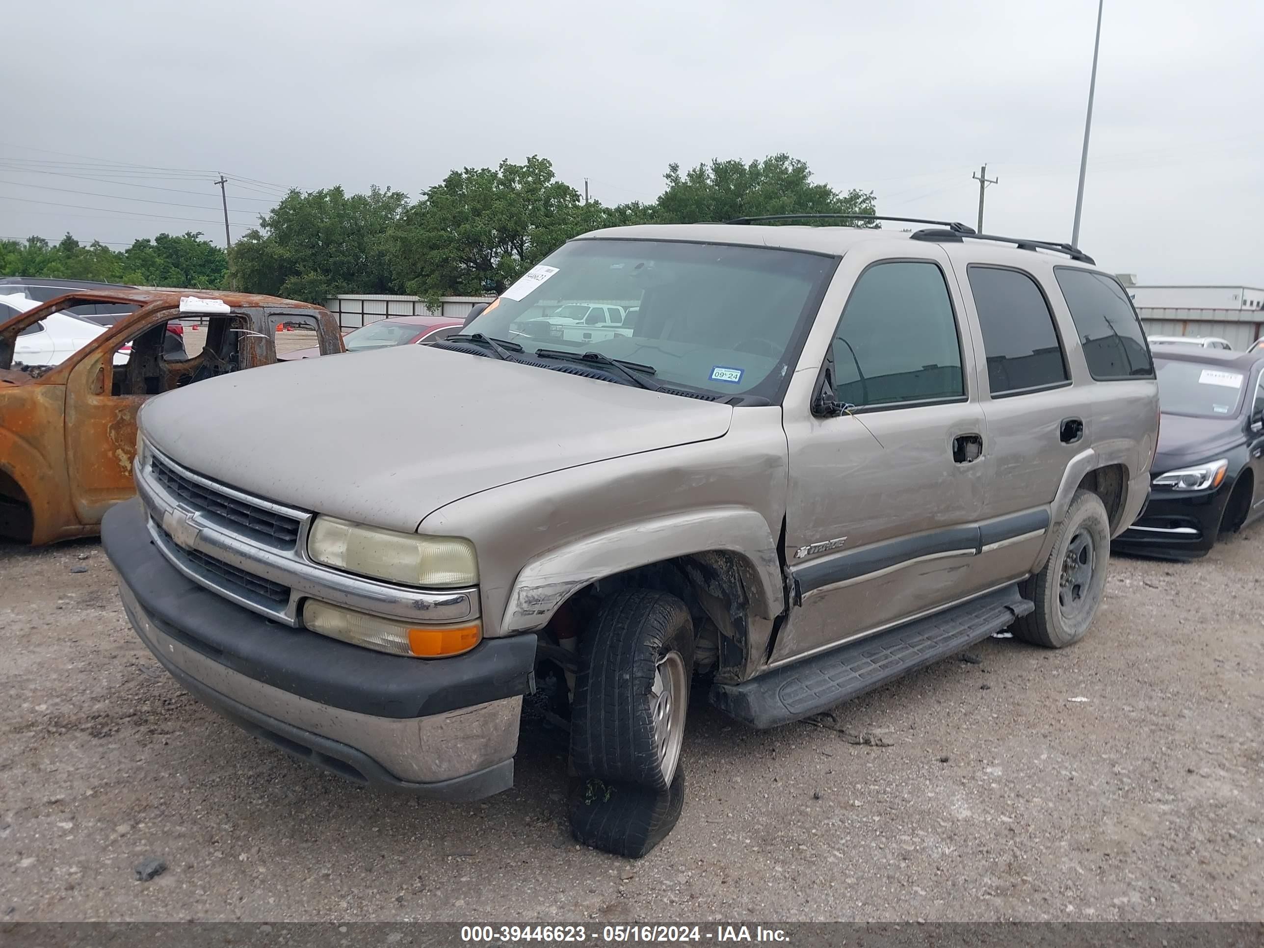 Photo 1 VIN: 1GNEC13Z03R246924 - CHEVROLET TAHOE 