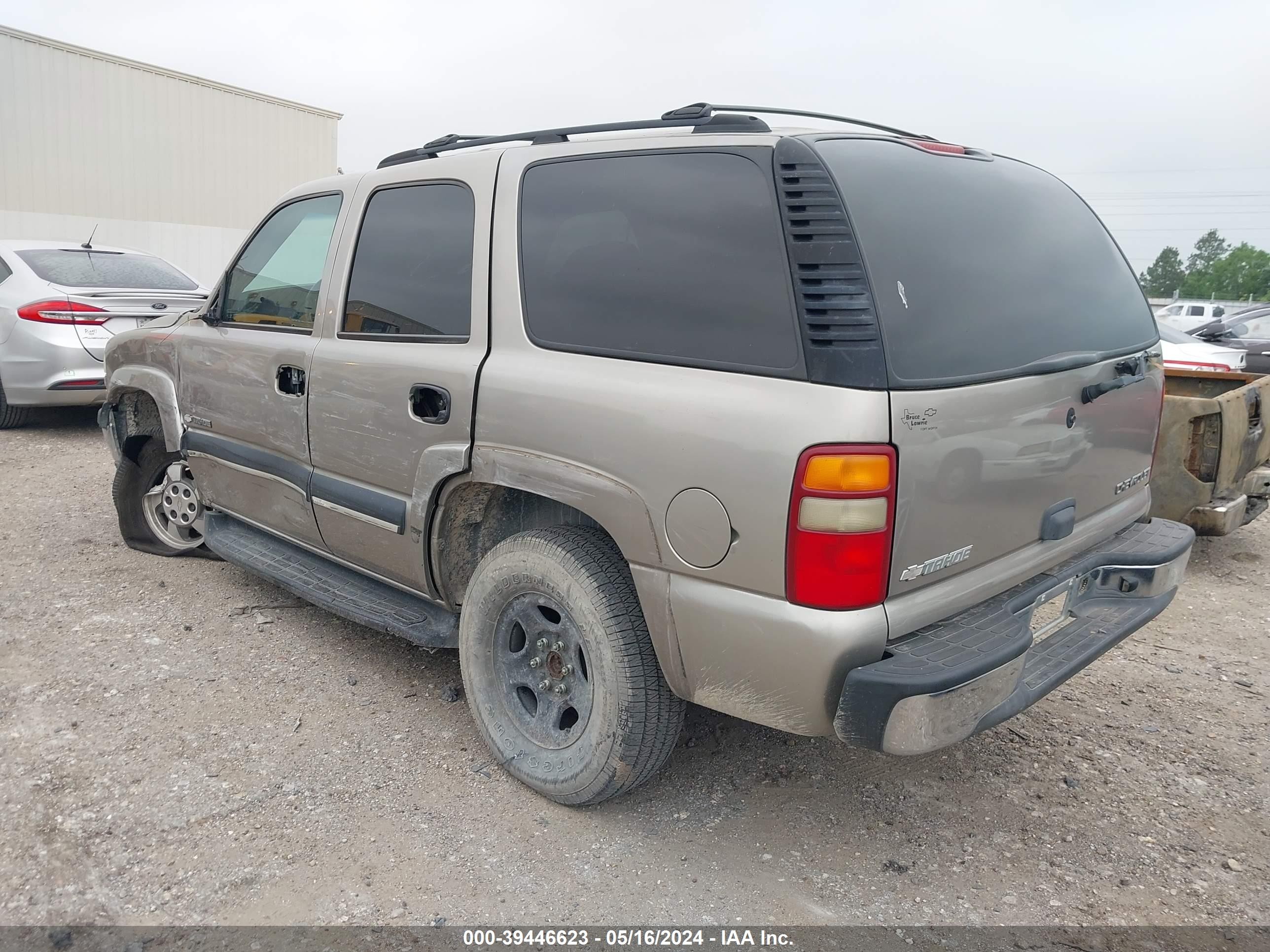 Photo 2 VIN: 1GNEC13Z03R246924 - CHEVROLET TAHOE 