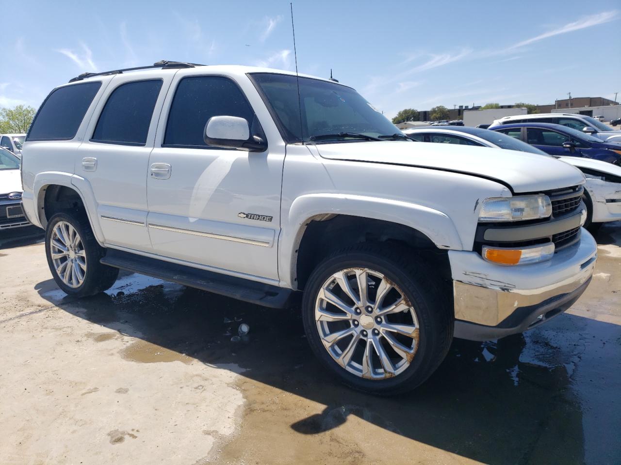 Photo 3 VIN: 1GNEC13Z13R135766 - CHEVROLET TAHOE 