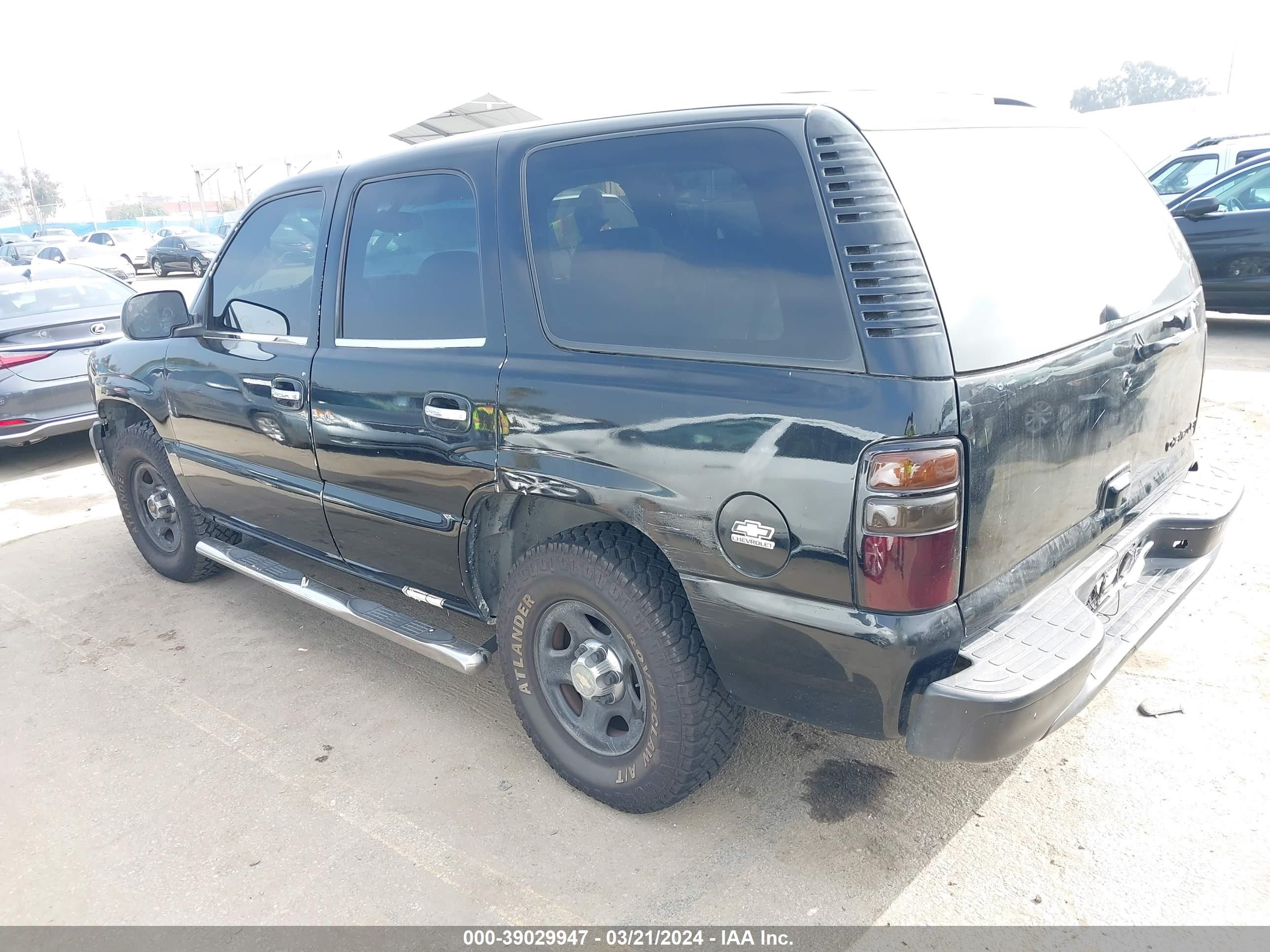 Photo 2 VIN: 1GNEC13Z15R251536 - CHEVROLET TAHOE 