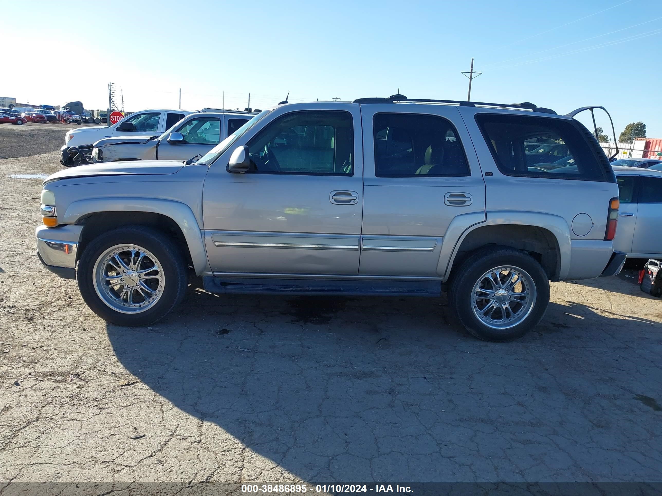 Photo 13 VIN: 1GNEC13Z24J319212 - CHEVROLET TAHOE 