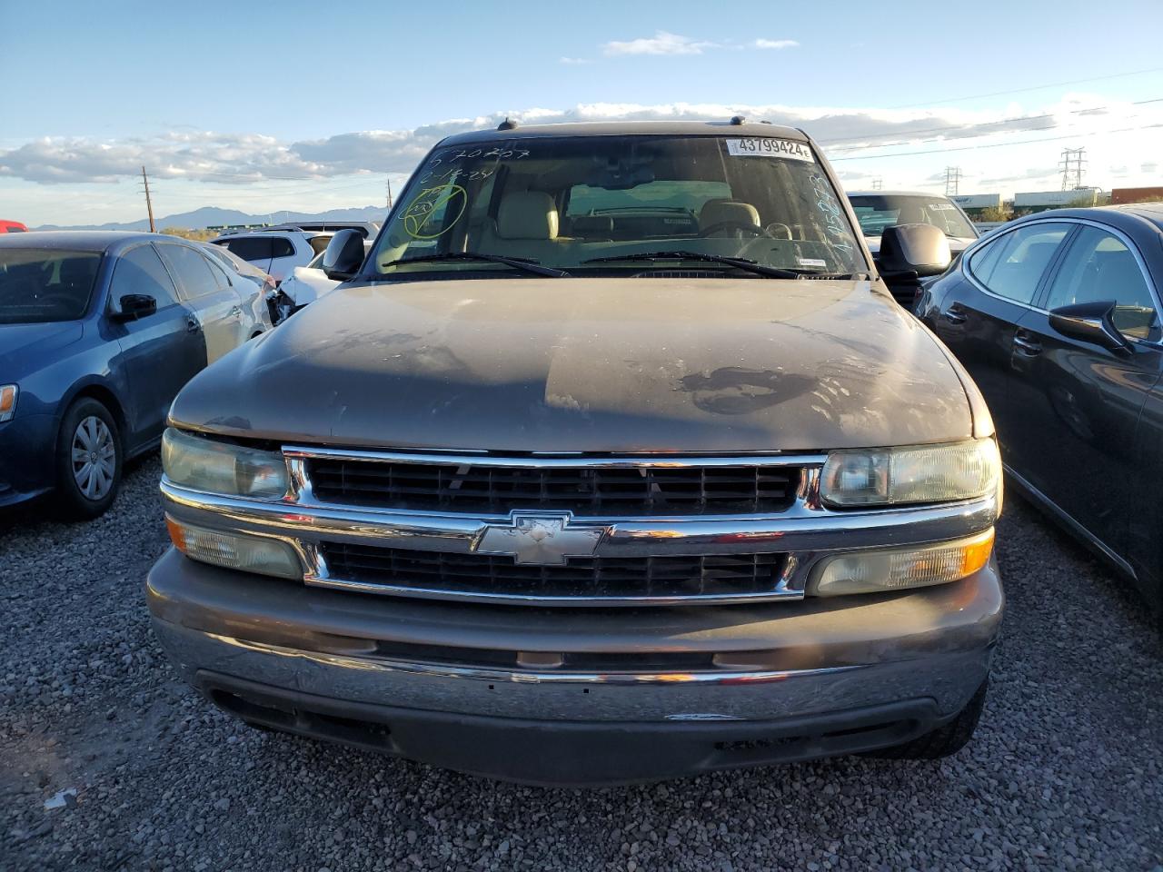 Photo 4 VIN: 1GNEC13Z33R195273 - CHEVROLET TAHOE 