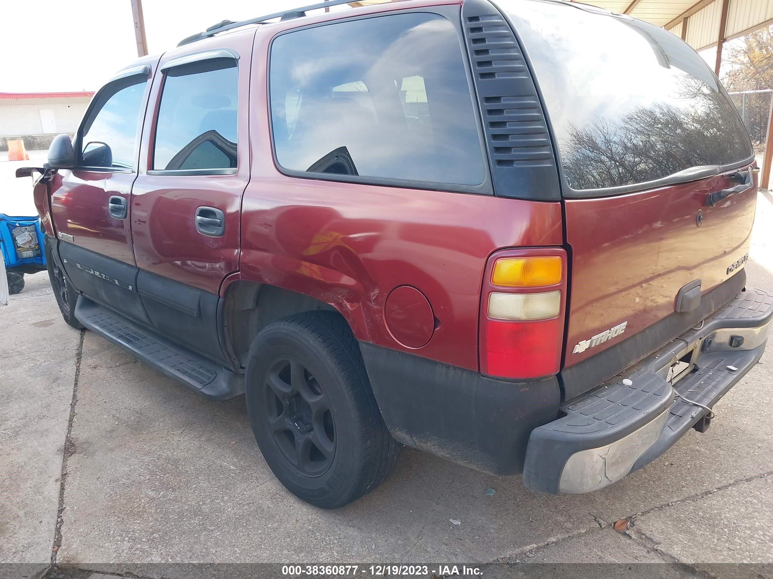 Photo 2 VIN: 1GNEC13Z33R281490 - CHEVROLET TAHOE 