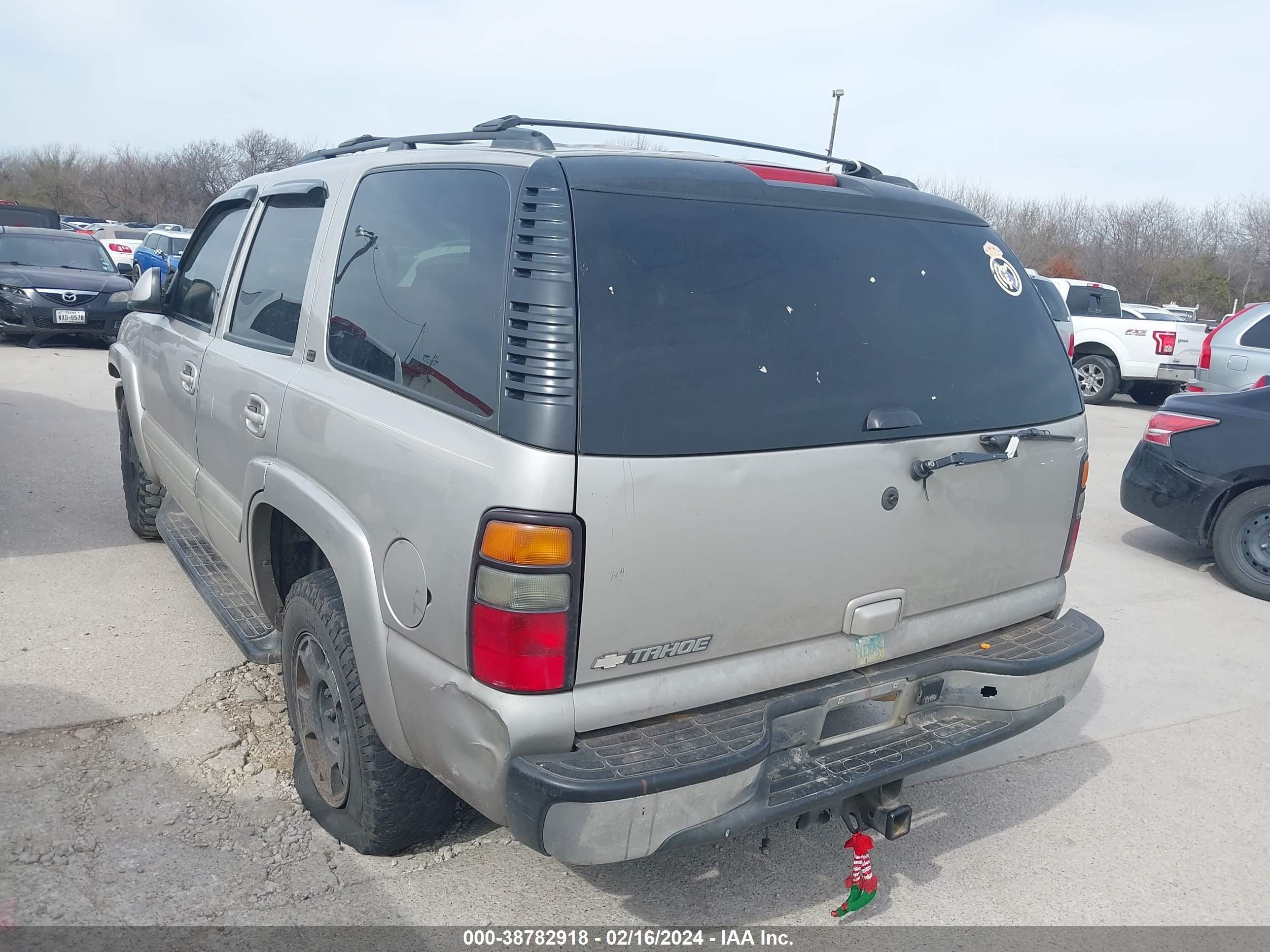 Photo 2 VIN: 1GNEC13Z36R132789 - CHEVROLET TAHOE 