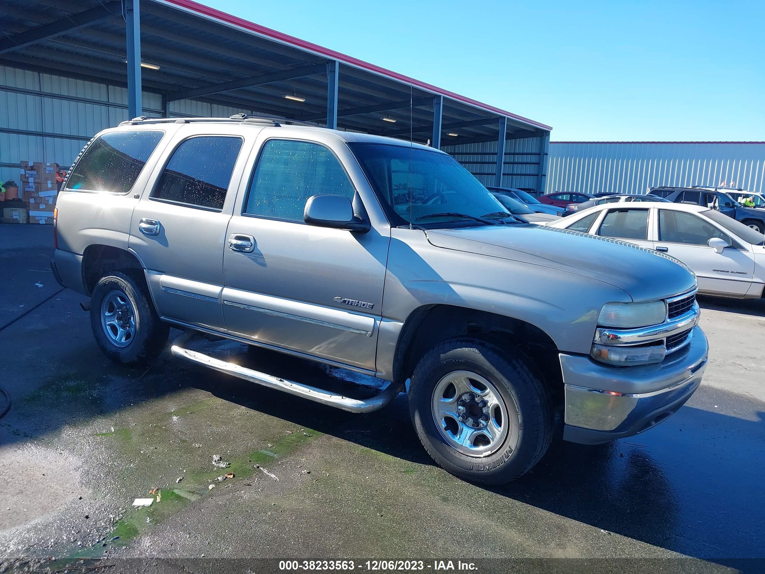 Photo 0 VIN: 1GNEC13Z52J260010 - CHEVROLET TAHOE 