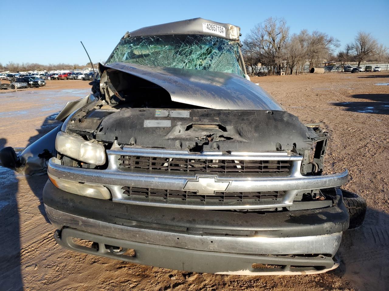 Photo 4 VIN: 1GNEC13Z52R189781 - CHEVROLET TAHOE 