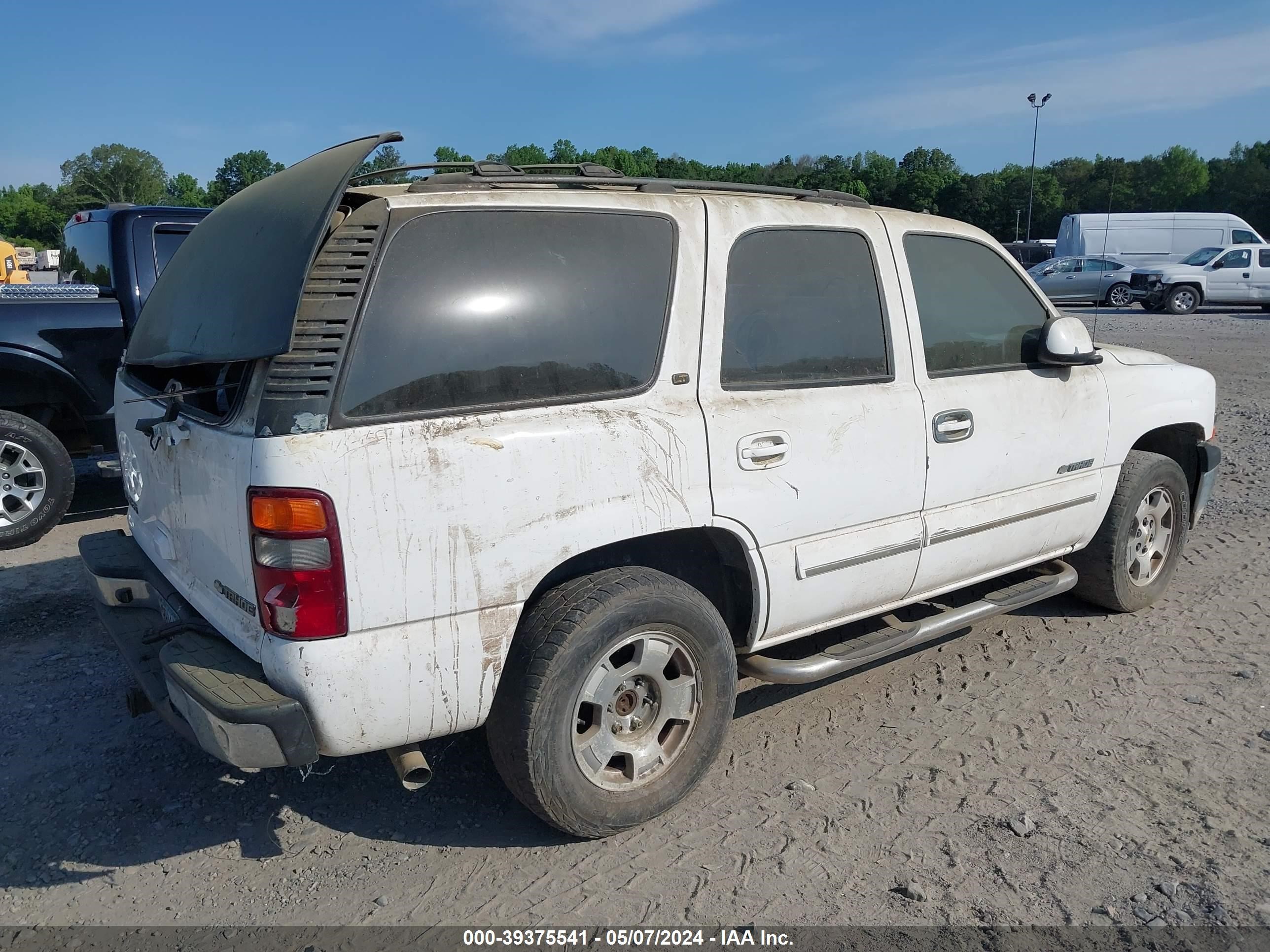 Photo 3 VIN: 1GNEC13Z53J223170 - CHEVROLET TAHOE 