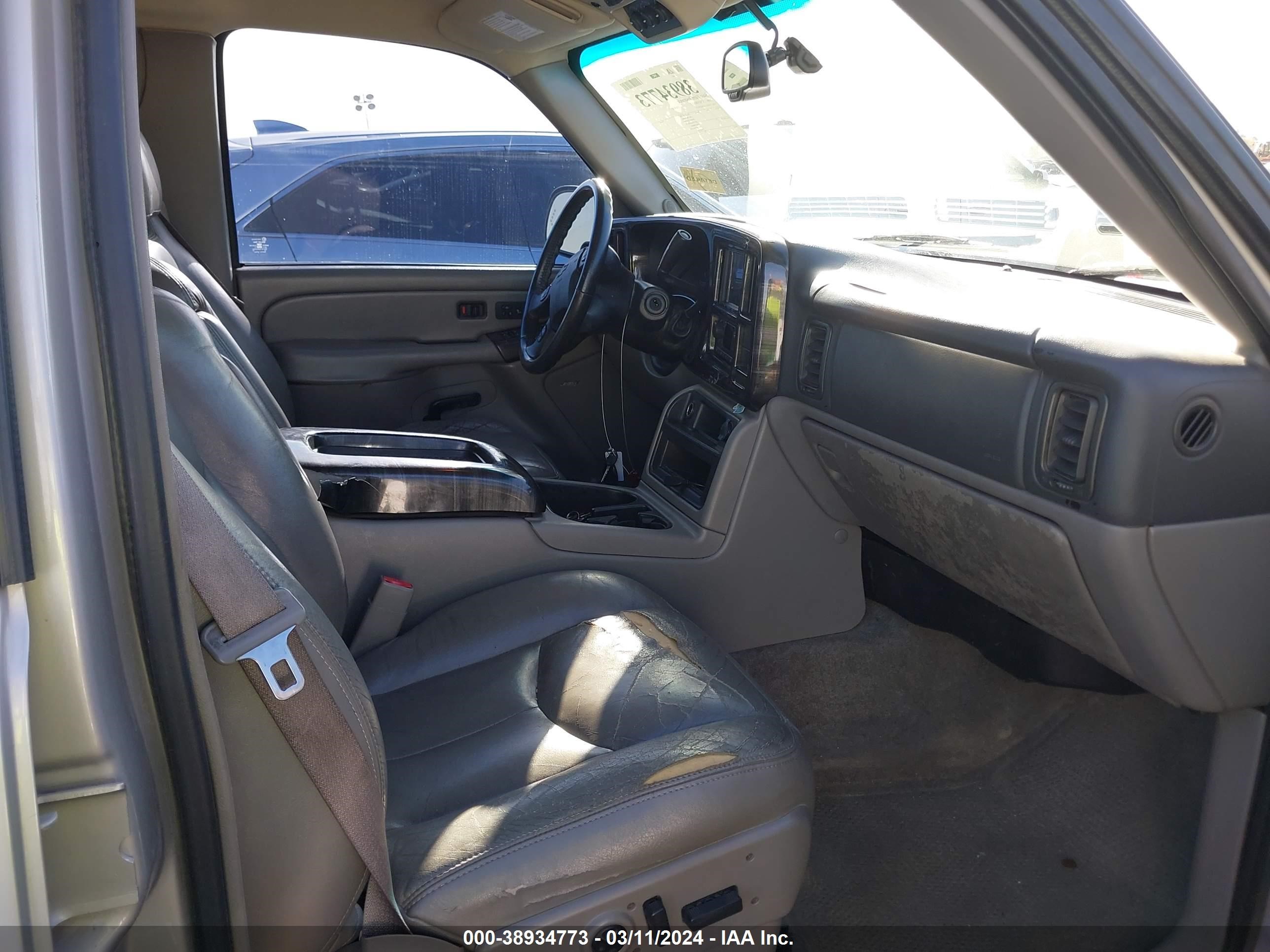 Photo 4 VIN: 1GNEC13Z54R294159 - CHEVROLET TAHOE 