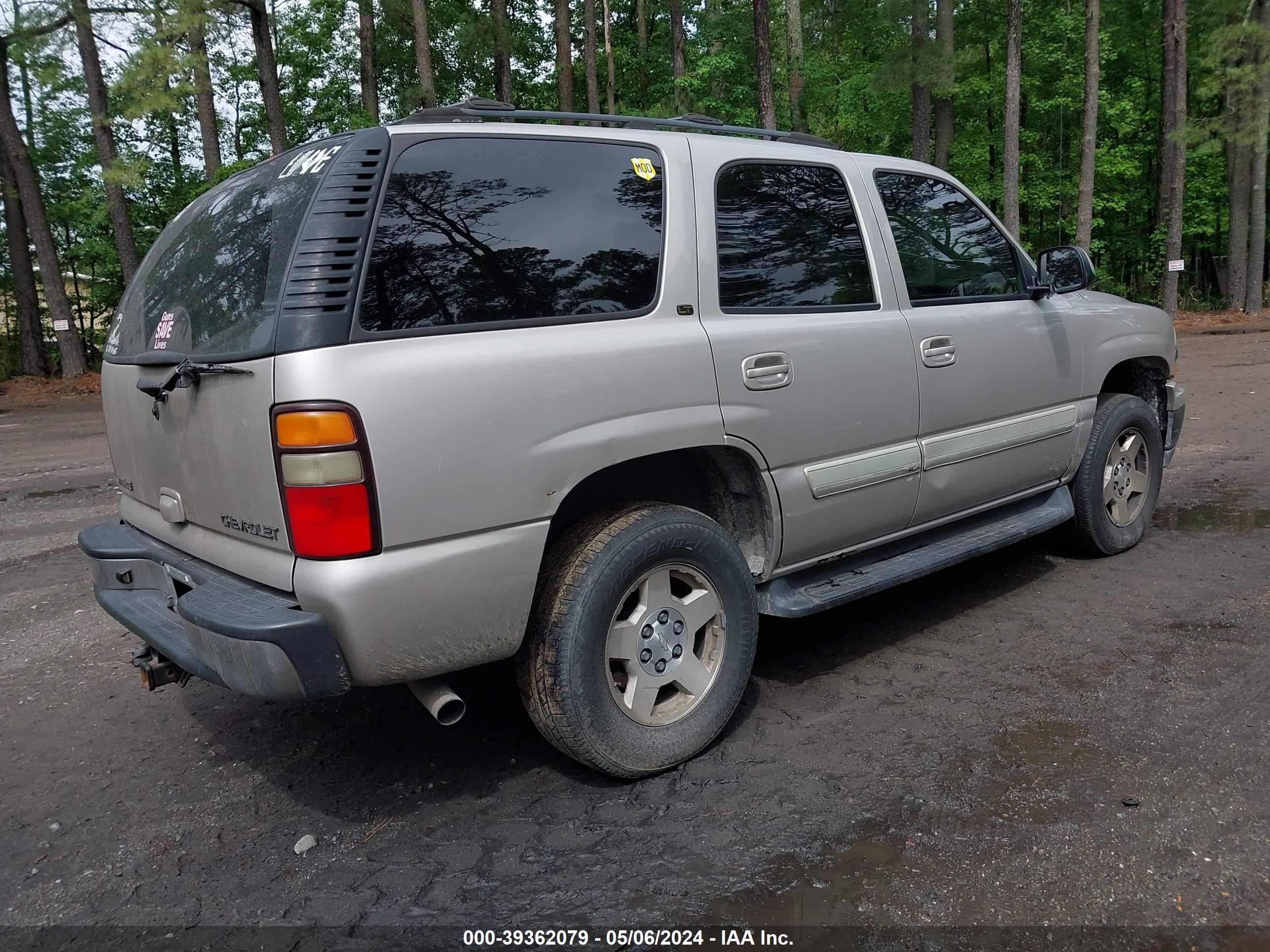 Photo 3 VIN: 1GNEC13Z54R299359 - CHEVROLET TAHOE 