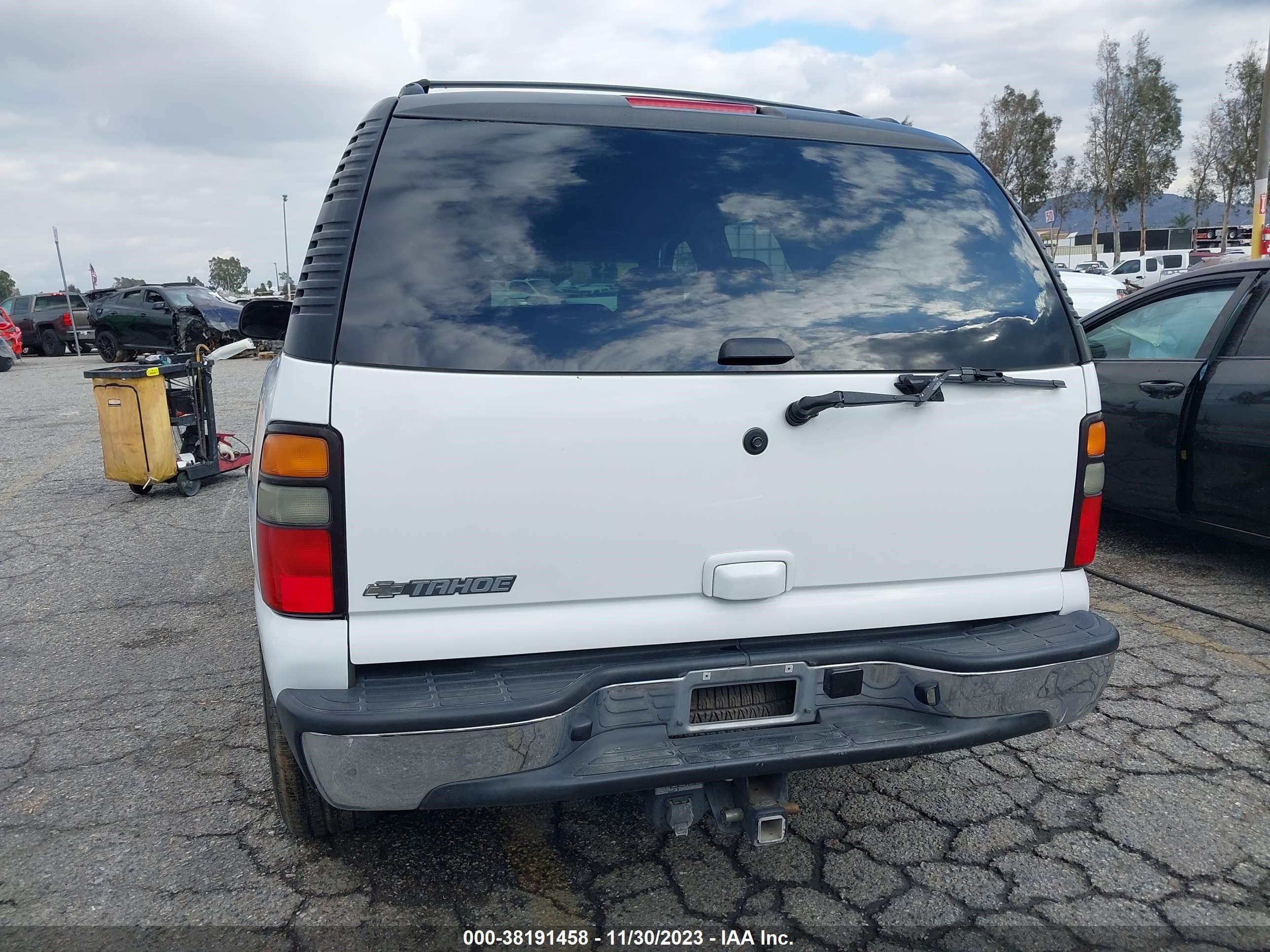 Photo 16 VIN: 1GNEC13Z56R151540 - CHEVROLET TAHOE 