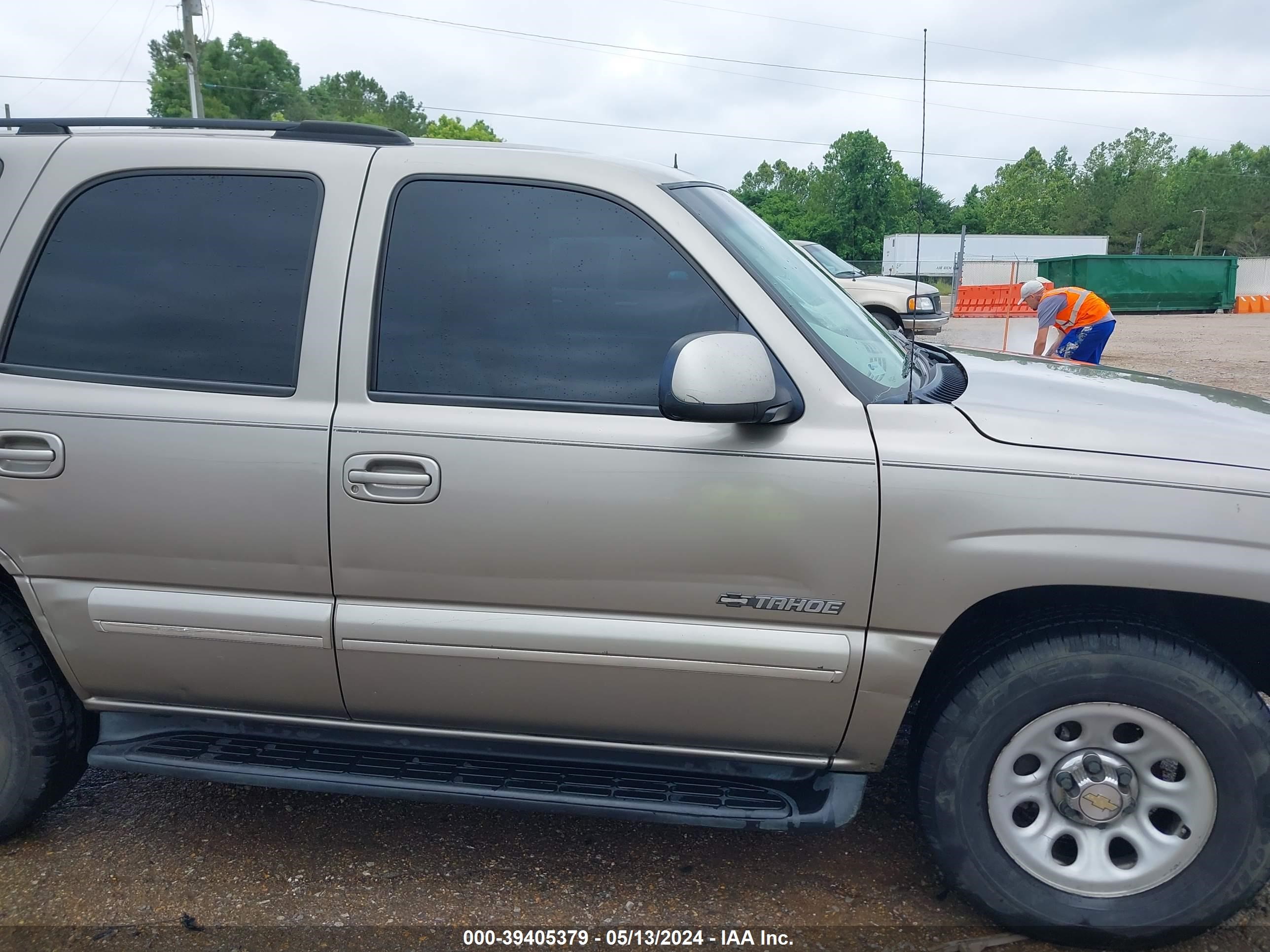 Photo 12 VIN: 1GNEC13Z63R139957 - CHEVROLET TAHOE 