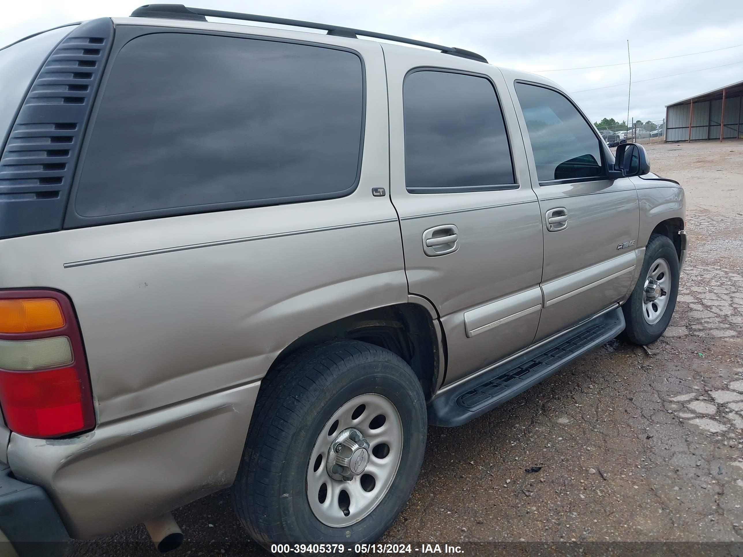 Photo 16 VIN: 1GNEC13Z63R139957 - CHEVROLET TAHOE 