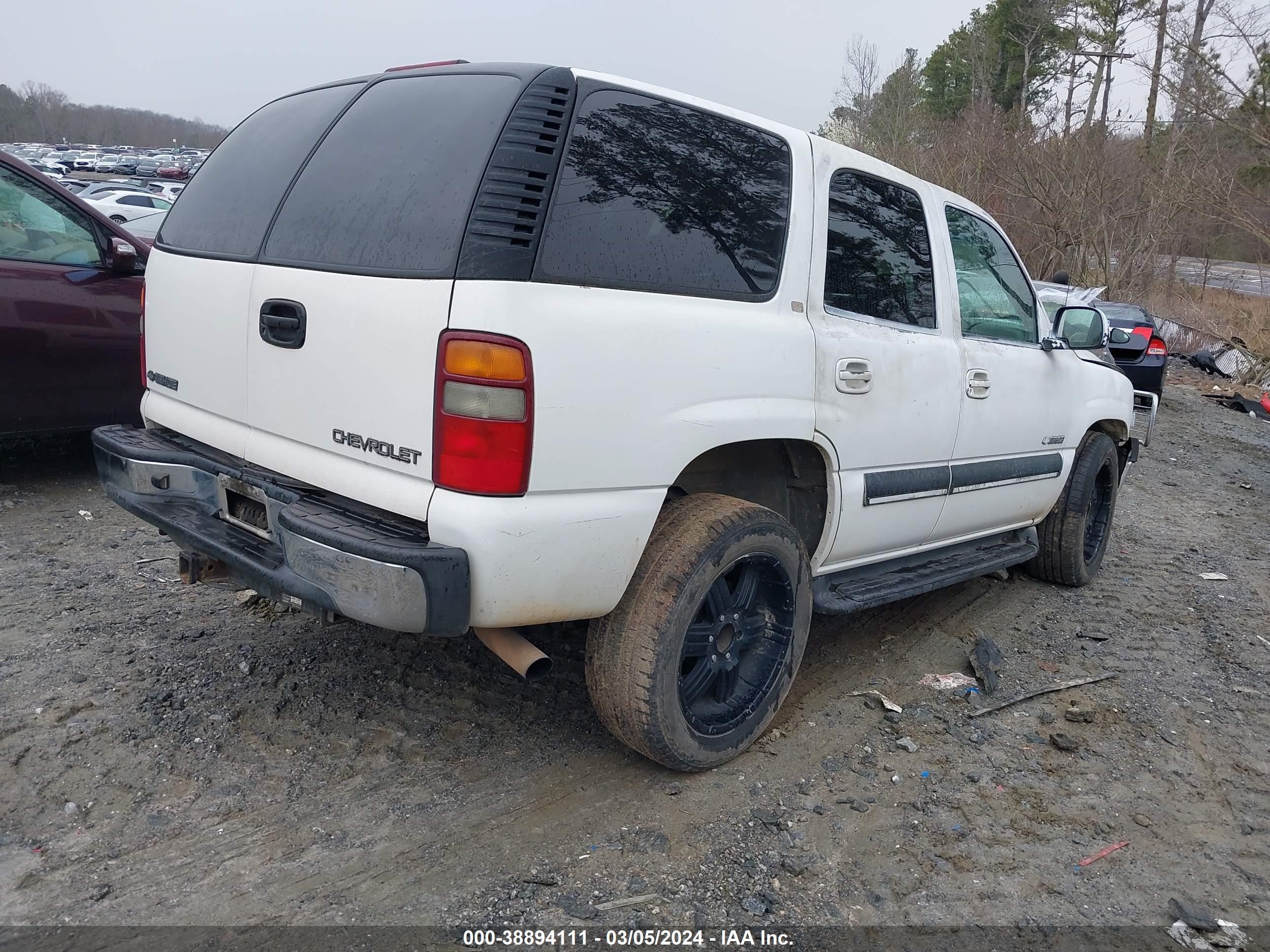 Photo 3 VIN: 1GNEC13Z92J258177 - CHEVROLET TAHOE 