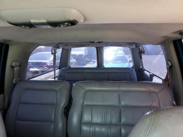 Photo 9 VIN: 1GNEC16K1RJ324522 - CHEVROLET SUBURBAN 