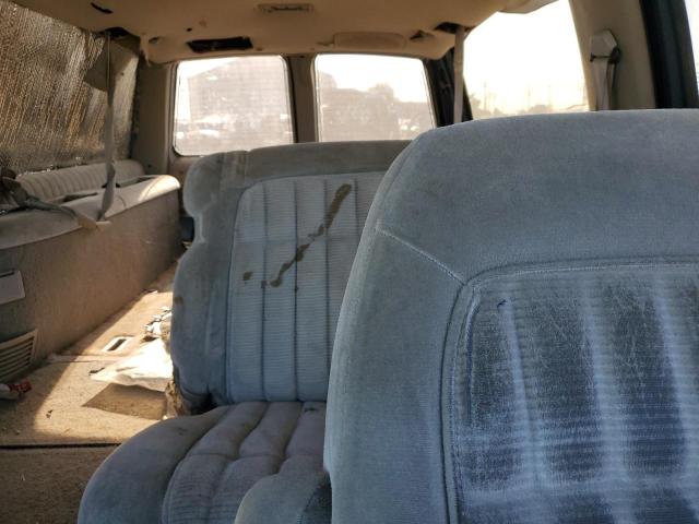 Photo 9 VIN: 1GNEC16K3NJ356978 - CHEVROLET SUBURBAN C 