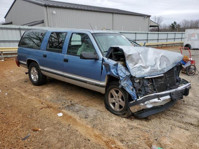 Photo 3 VIN: 1GNEC16K4RJ318097 - CHEVROLET SUBURBAN 