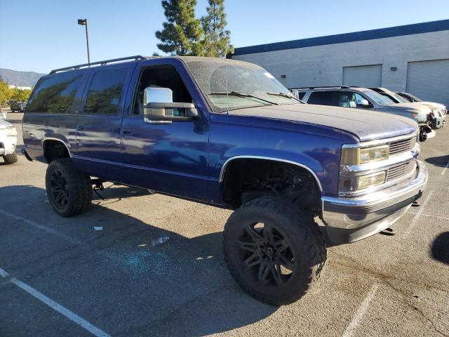 Photo 3 VIN: 1GNEC16R9XJ307672 - CHEVROLET SUBURBAN C 