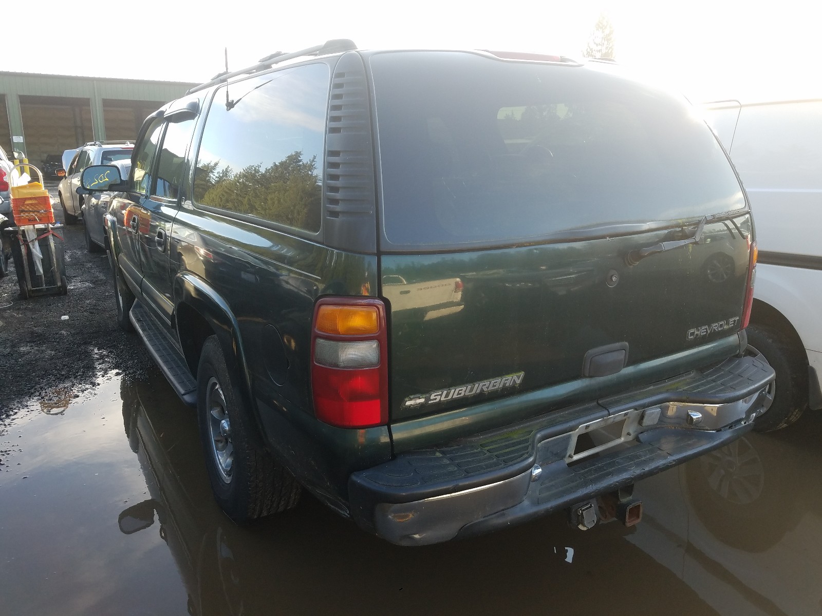 Photo 2 VIN: 1GNEC16T41J218269 - CHEVROLET SUBURBAN C 