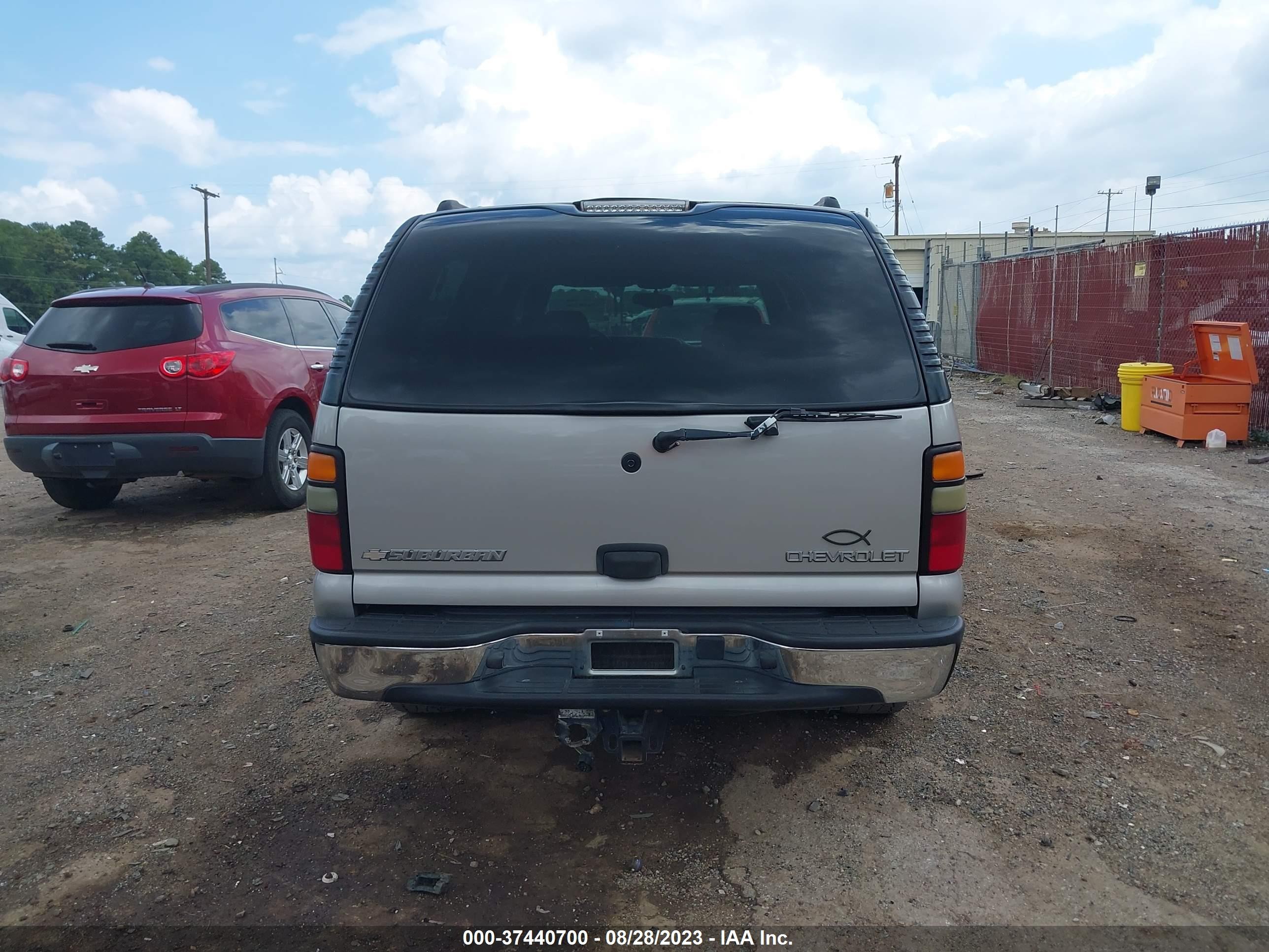 Photo 16 VIN: 1GNEC16Z04J249138 - CHEVROLET SUBURBAN 