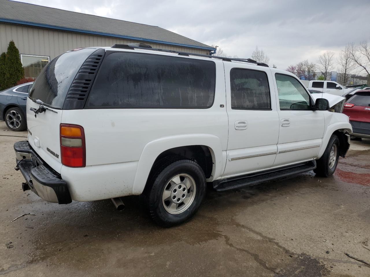 Photo 2 VIN: 1GNEC16Z33J330505 - CHEVROLET SUBURBAN 