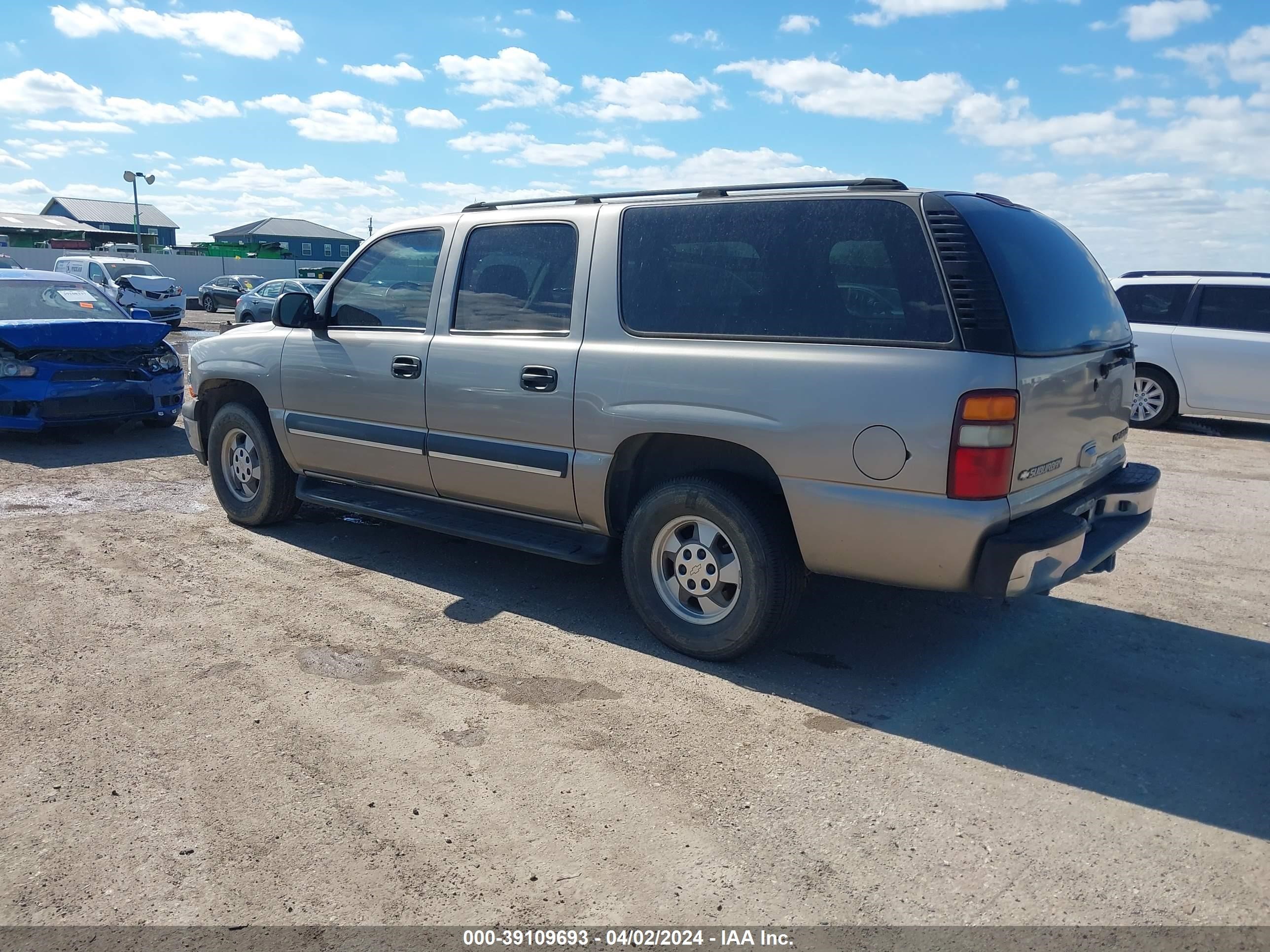 Photo 2 VIN: 1GNEC16Z43J109348 - CHEVROLET EXPRESS 