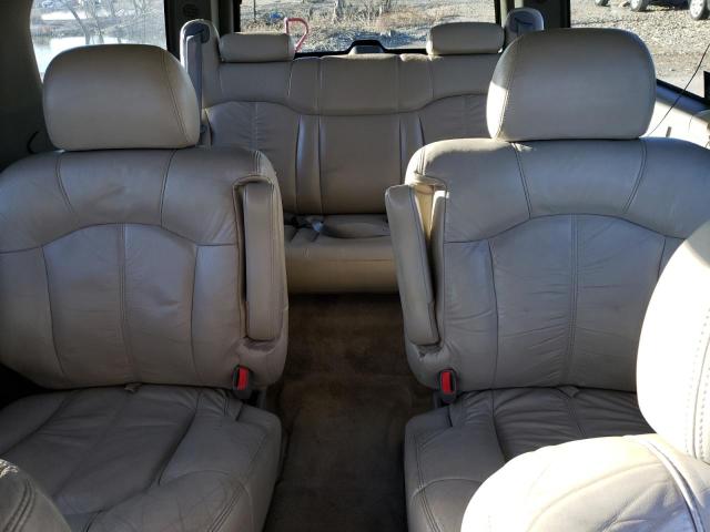 Photo 9 VIN: 1GNEC16Z52J267714 - CHEVROLET SUBURBAN 