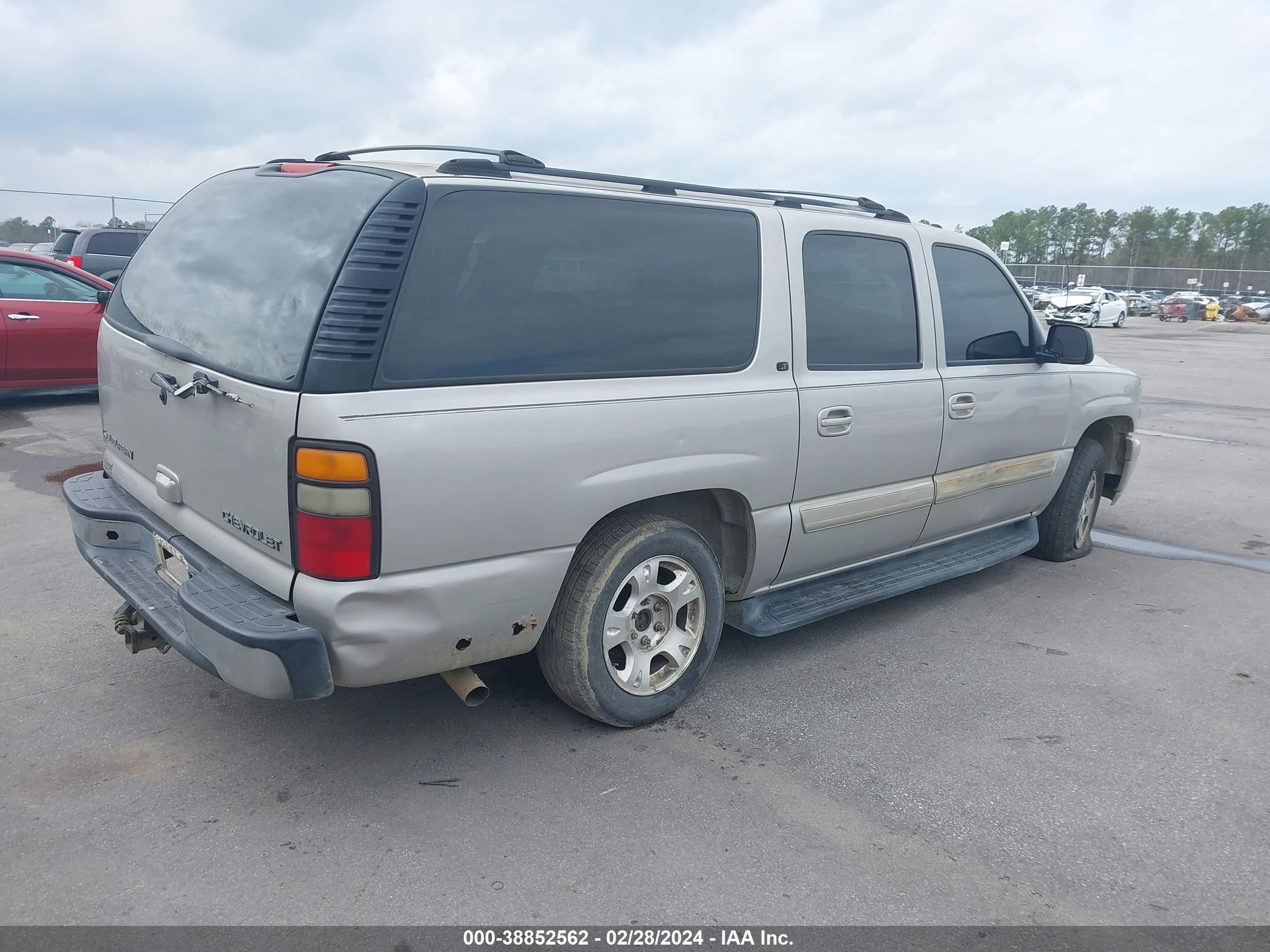 Photo 3 VIN: 1GNEC16Z74J211969 - CHEVROLET EXPRESS 