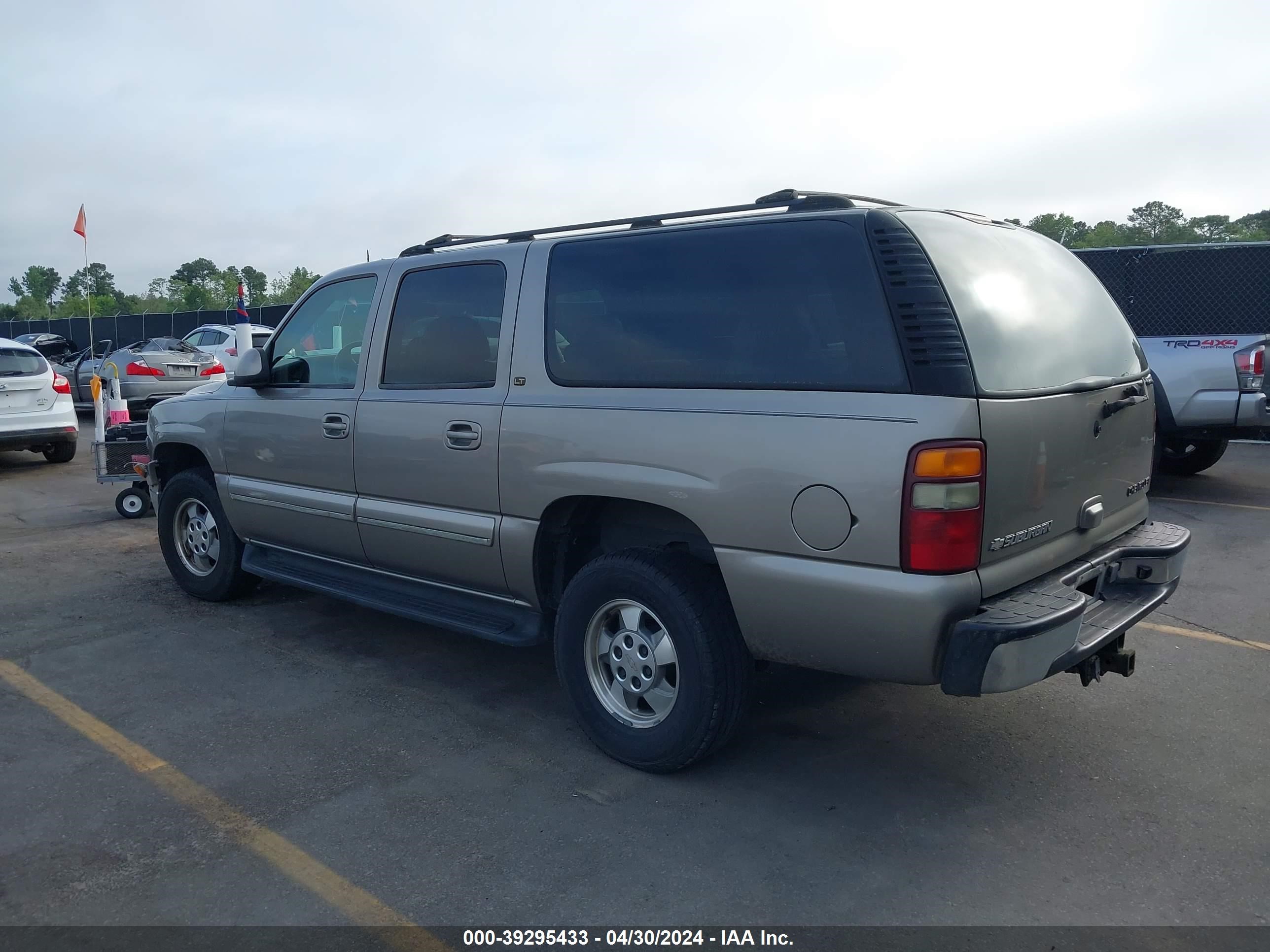 Photo 2 VIN: 1GNEC16ZX2J215785 - CHEVROLET EXPRESS 