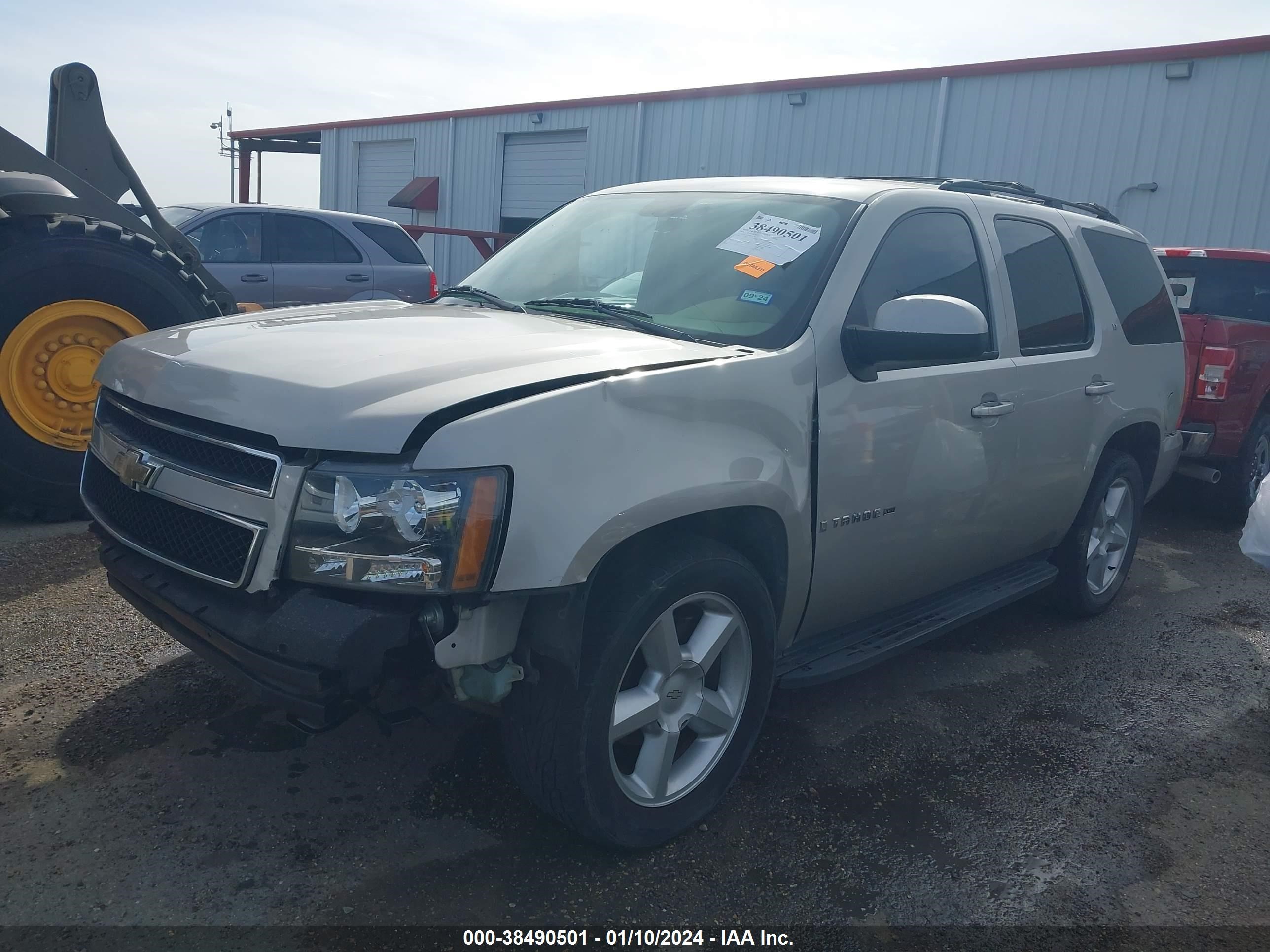 Photo 1 VIN: 1GNEC23329R237779 - CHEVROLET TAHOE 