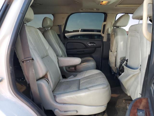 Photo 10 VIN: 1GNEC23339R162784 - CHEVROLET TAHOE 