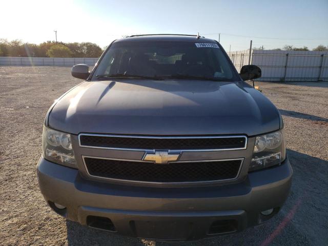 Photo 4 VIN: 1GNEC23339R266725 - CHEVROLET TAHOE 