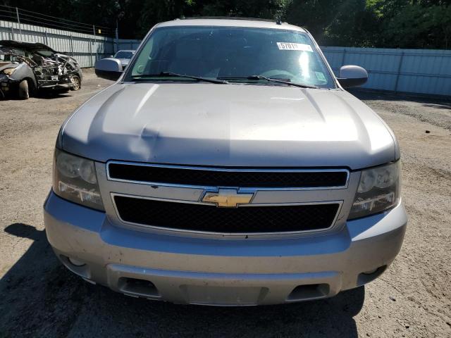 Photo 4 VIN: 1GNEC23369R273510 - CHEVROLET TAHOE 