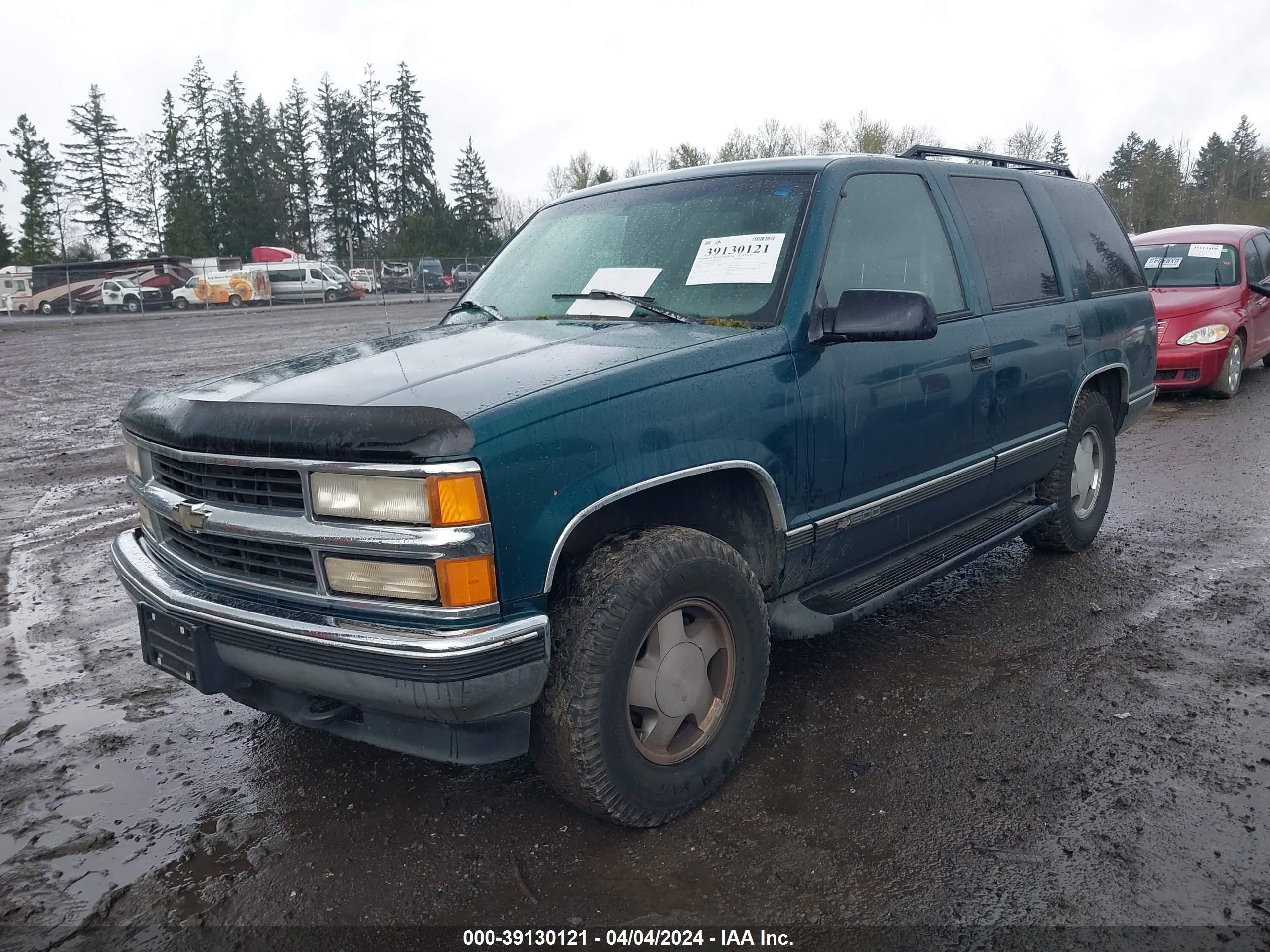 Photo 1 VIN: 1GNEK13R0VJ312716 - CHEVROLET TAHOE 