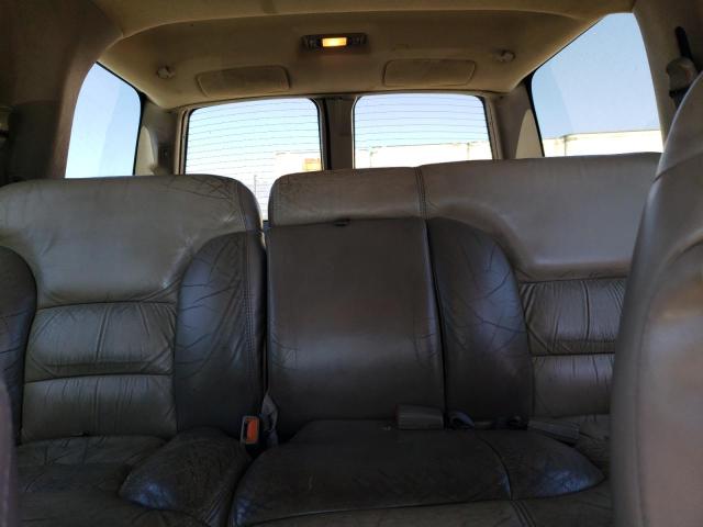 Photo 9 VIN: 1GNEK13R1YR170690 - CHEVROLET TAHOE K150 