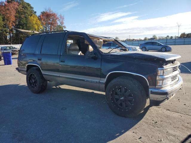 Photo 3 VIN: 1GNEK13R2WJ346738 - CHEVROLET TAHOE K150 