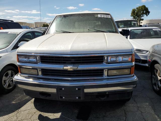 Photo 4 VIN: 1GNEK13R2XJ422394 - CHEVROLET TAHOE 