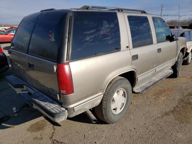 Photo 3 VIN: 1GNEK13R2XJ556046 - CHEVROLET TAHOE K150 