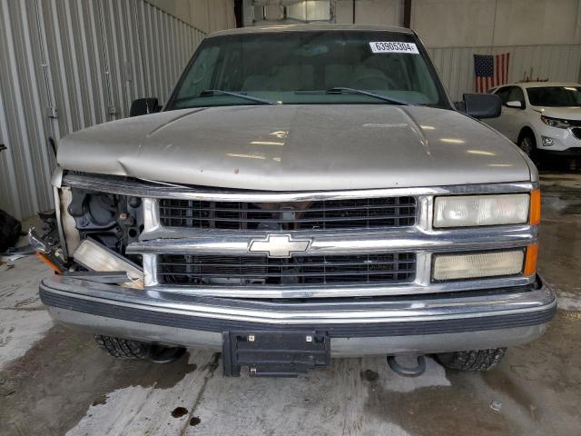 Photo 4 VIN: 1GNEK13R4XJ401093 - CHEVROLET TAHOE 