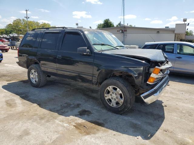 Photo 3 VIN: 1GNEK13R8WJ335887 - CHEVROLET TAHOE K150 