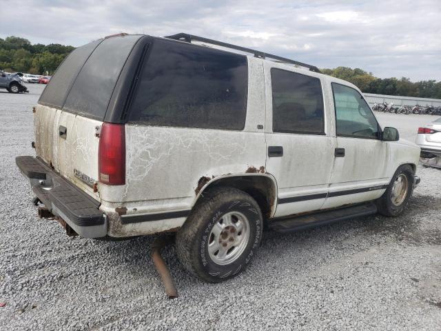 Photo 2 VIN: 1GNEK13R8WJ367058 - CHEVROLET TAHOE 