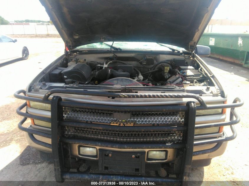 Photo 9 VIN: 1GNEK13R9YR211258 - CHEVROLET TAHOE 