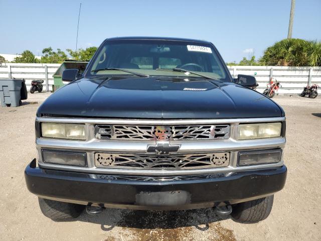 Photo 4 VIN: 1GNEK13RXXJ524025 - CHEVROLET TAHOE 