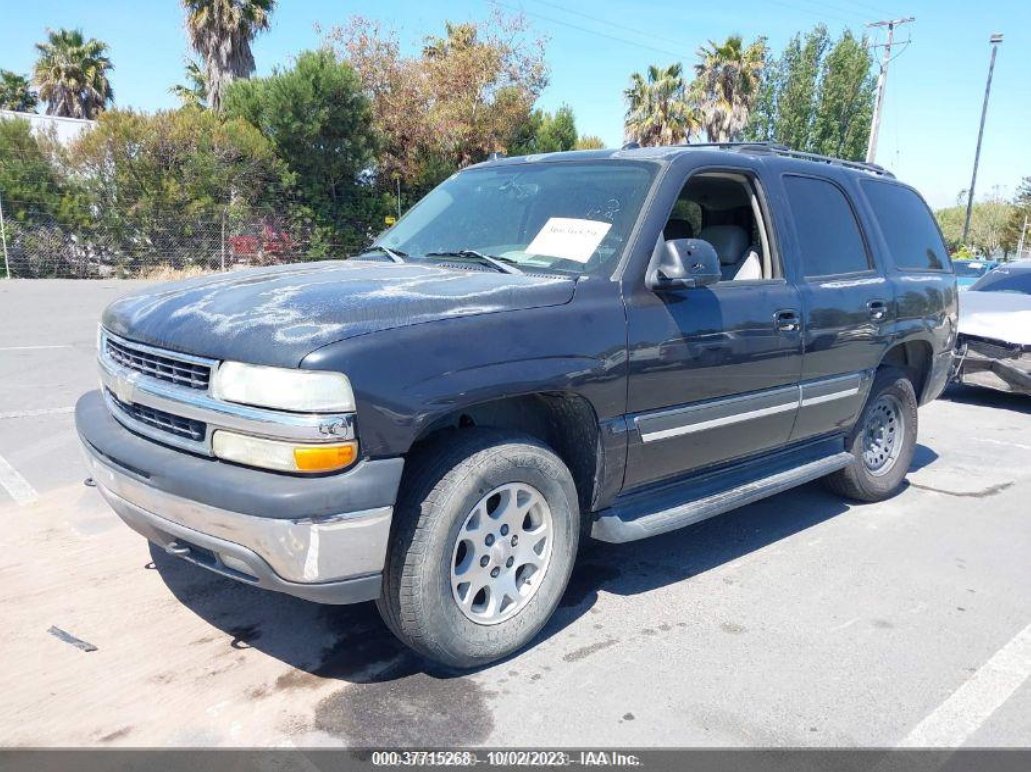 Photo 1 VIN: 1GNEK13T04J282093 - CHEVROLET TAHOE 